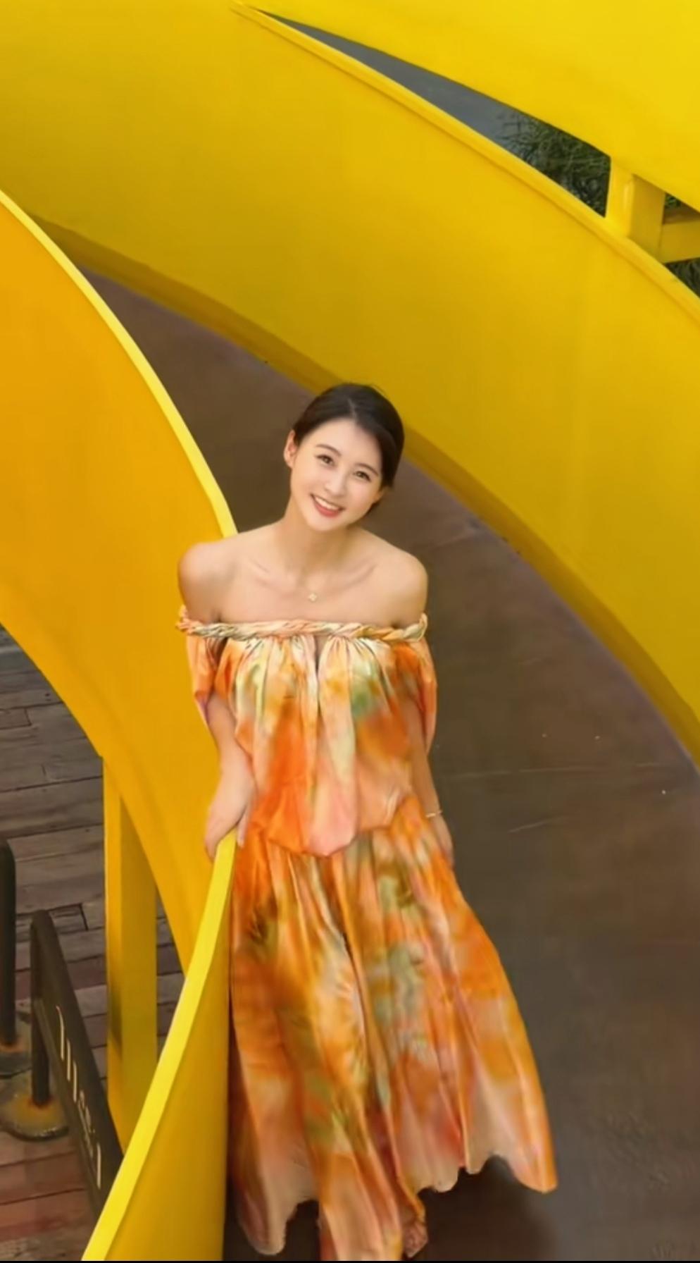 生活就像调色板，快乐的女人总能调出最上镜的颜色。拍美美滴照片 快乐 怎样能使自己