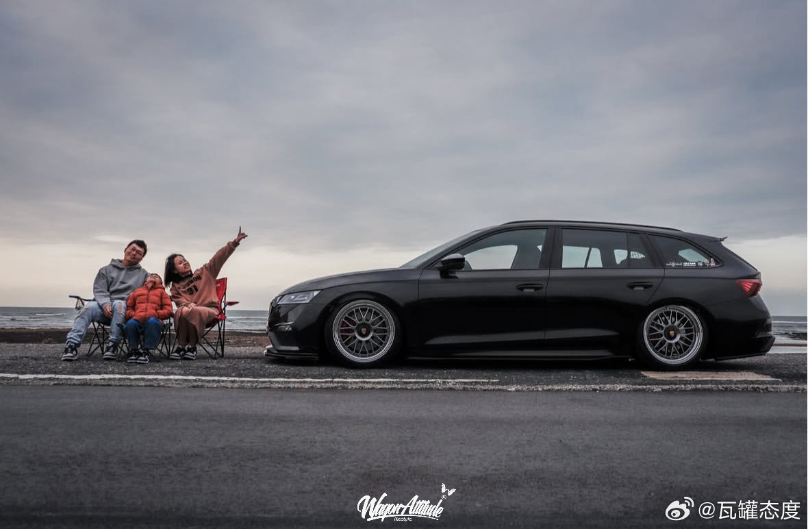 WagonAttitude® ❷⓿❷➎ ⁸′²⁹ ☁️快乐有很多种·陪伴是贼幸福