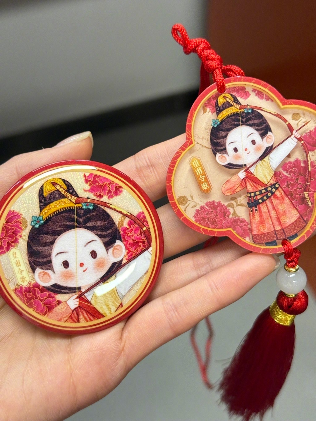 沈梦辰花开富贵好运来  沈梦辰问都看国色芳华了咩  哇，沈梦辰的《国色芳华》剧组