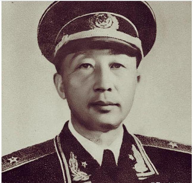 [太阳]1970年，北京通县卫成区警卫三师的一个看守所里，张学思没撑过去，死了，