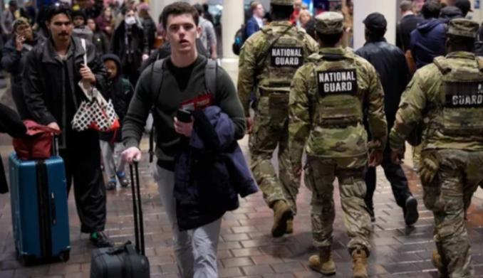 美国的大门彻底关上了。特朗普宣布三个重大决定，
一、美国不接纳第三世界国家的人。