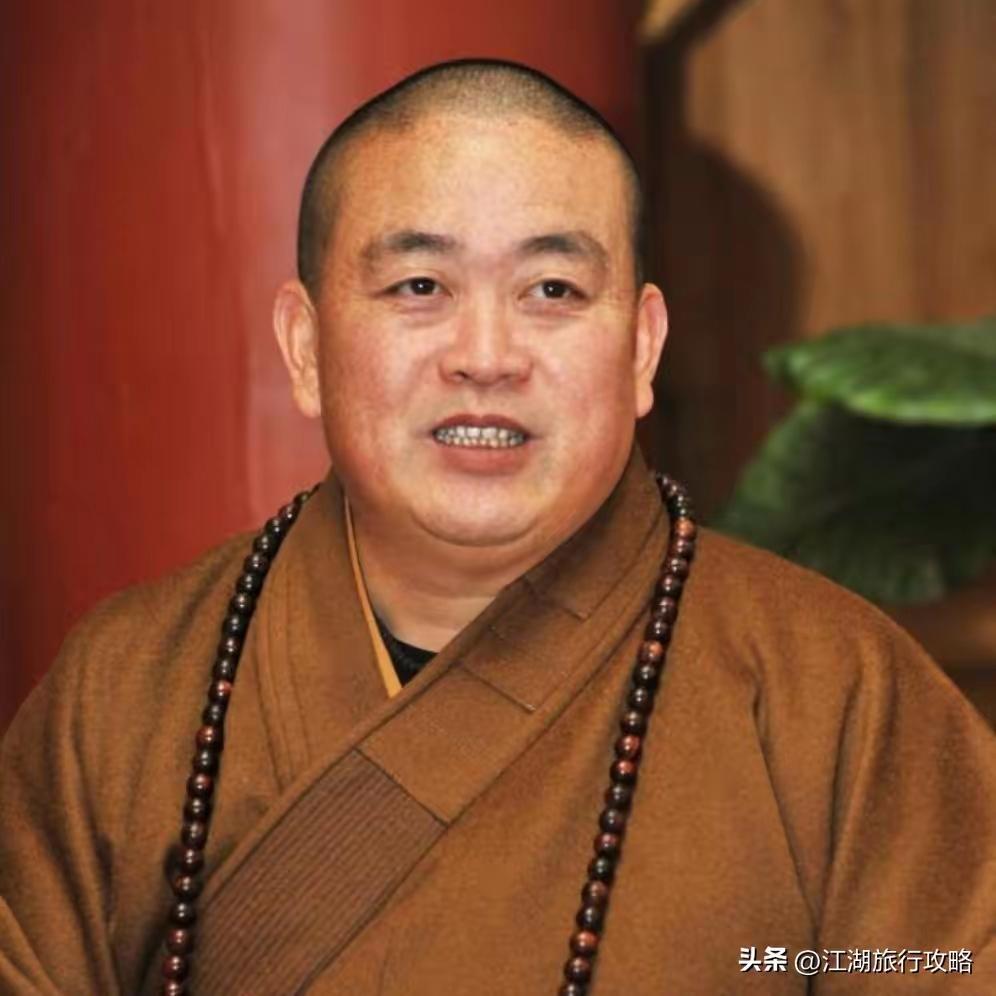 老和尚的后半辈子只能在牢里念阿弥陀佛了。

安静了十个月后，轰动全国的少林寺方丈
