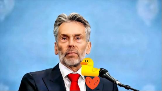 荷兰政府正式宣布
 
2025年11月6日，荷兰政府正式官宣半导体设备出口新规，