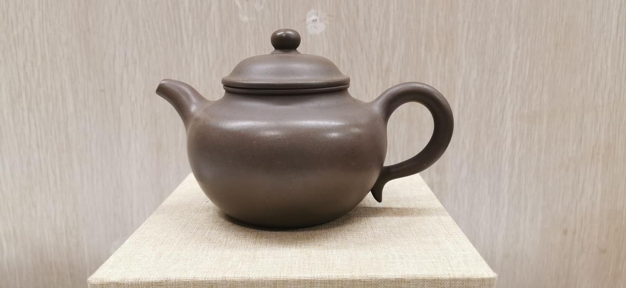 早期中国宜兴精品紫砂壶（网孔、约320cc）这个紫砂壶怎么样器物之美 江苏宜兴紫