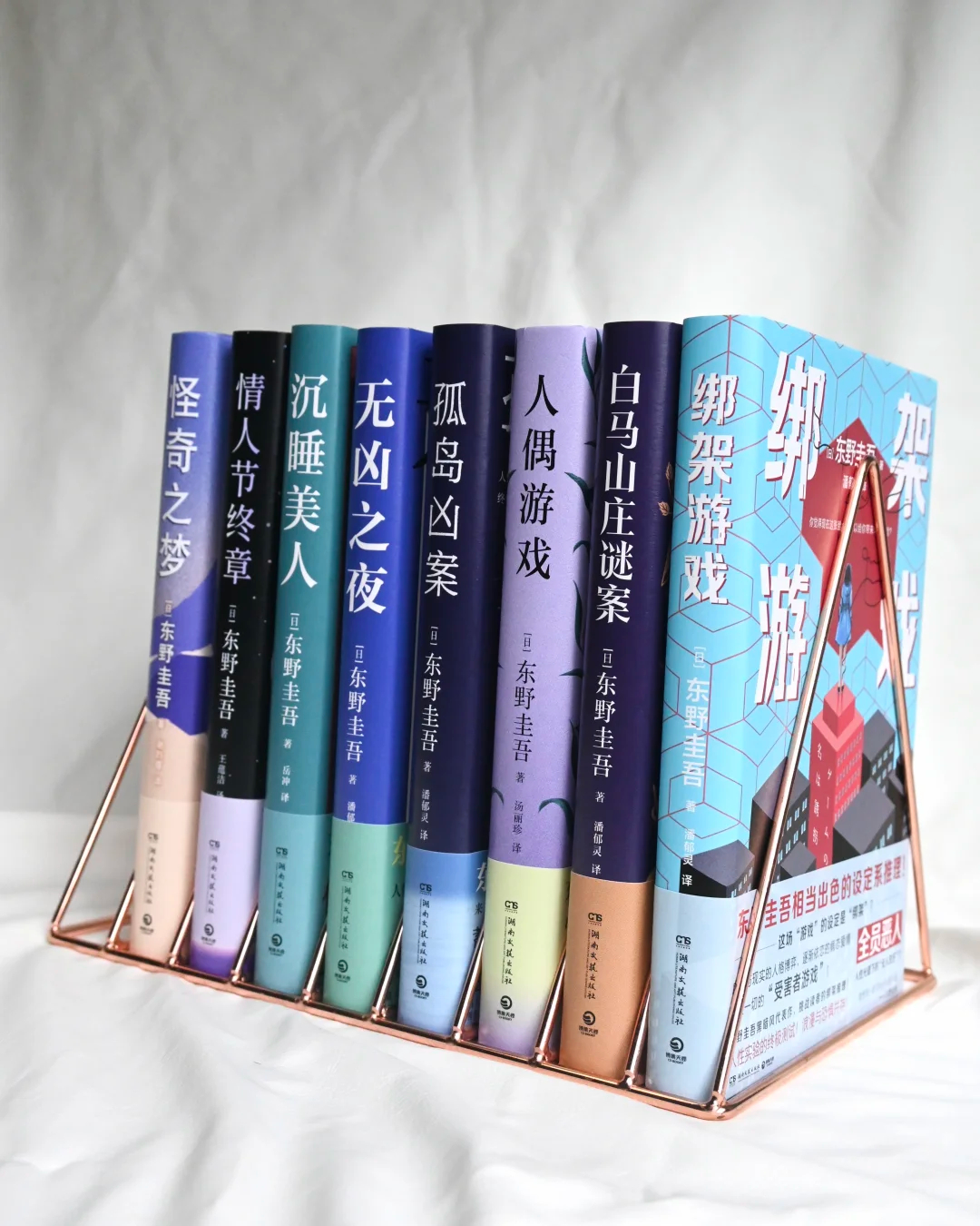 东野圭吾去世东野圭吾遗作 得知东野圭吾先生离世的消息，心里骤然一空🕯️。一代人