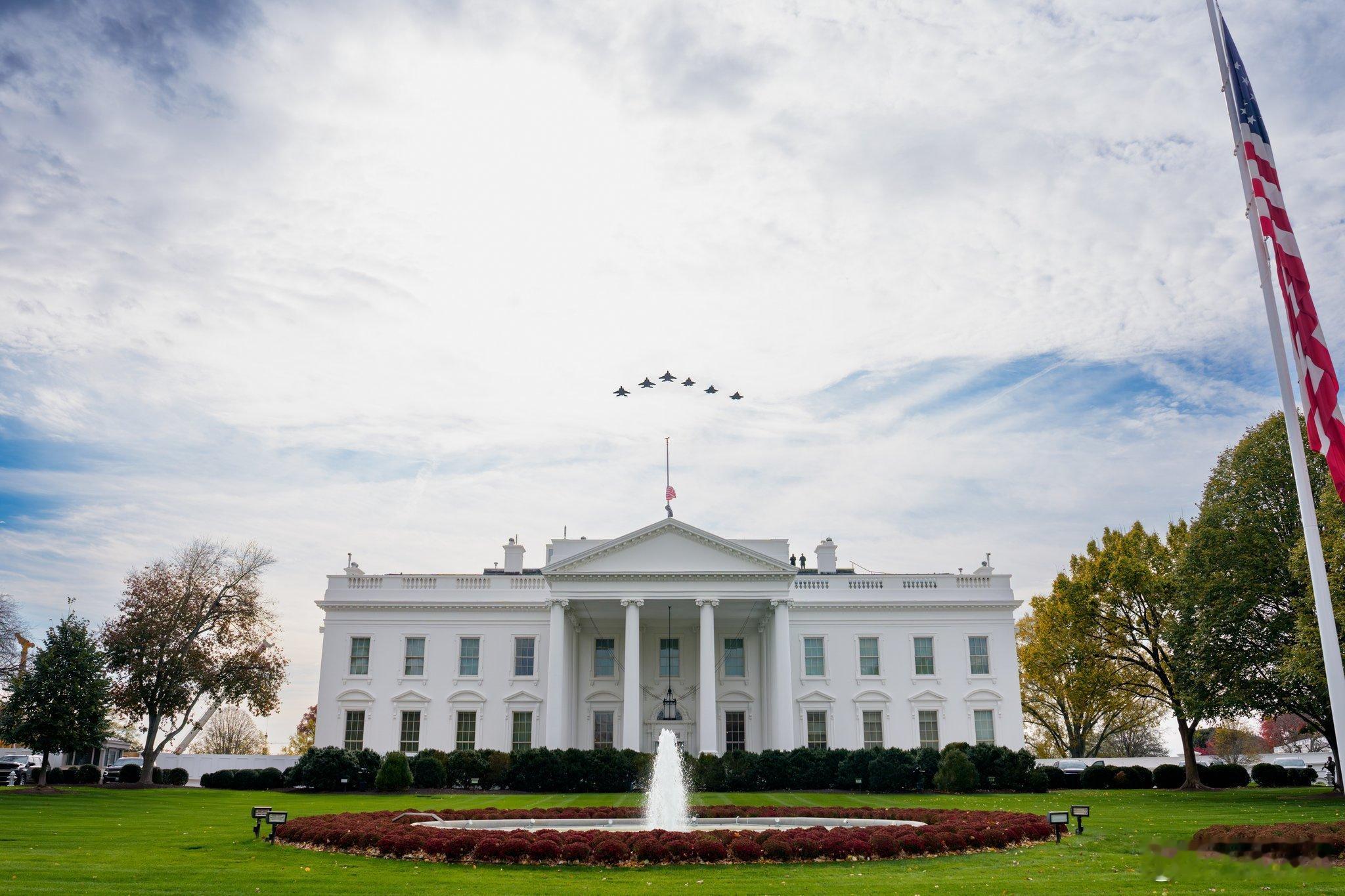 🇸🇦🇺🇸11月18日，沙特阿拉伯王储穆罕默德访问美国，和美国总统特朗普会