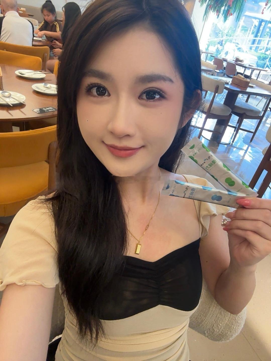 发现一个宝藏，管不住嘴又想瘦的姐妹看过来👀每天喝杯裸藻，减脂嘎嘎快，俩个月减了