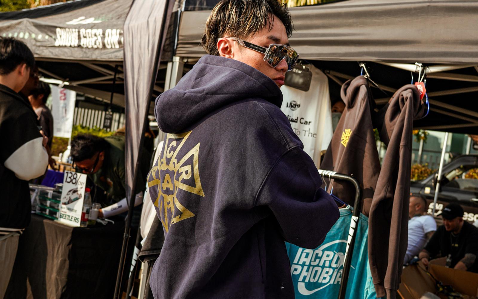 iAcro15周年聚会多款限定服饰及产品现已上架iAcro商城卫衣、帽衫、短袖及