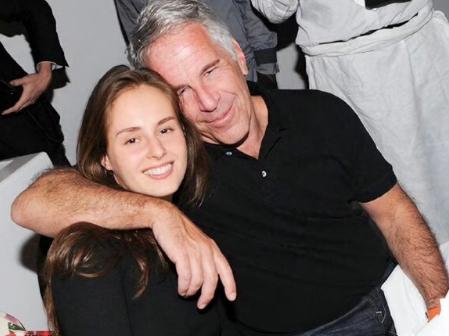 岛主的神秘女友，在丑闻中全身而退？实际上很多人都没有受到处罚。
恶魔岛事件中，不