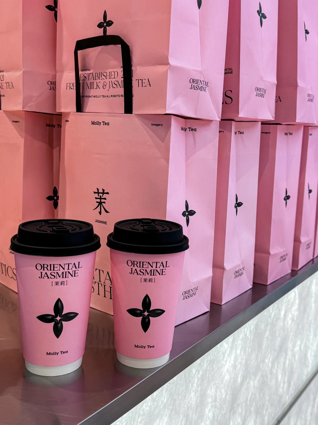 茉莉奶白也来自贡了！！少女粉好美💗