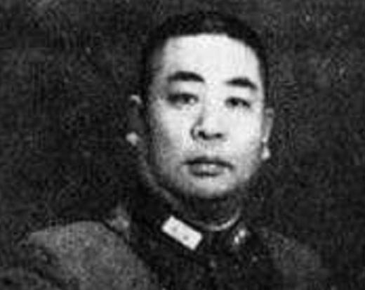 1931年，萧克看见一俘虏瞬间大惊，急忙让看守松绑：“他已经被俘，可以不用再捆他