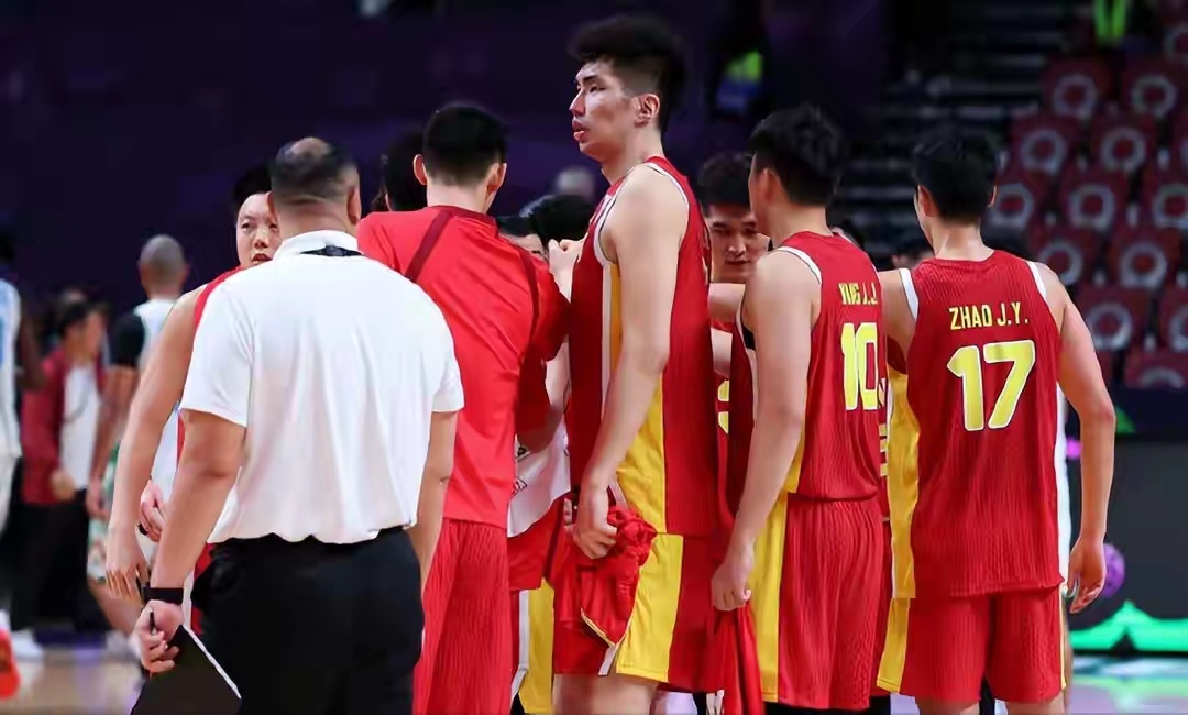 中国男篮八强对手大概率是韩国，中韩大战倒计时！中韩男篮亚洲杯历史交锋20次，中国