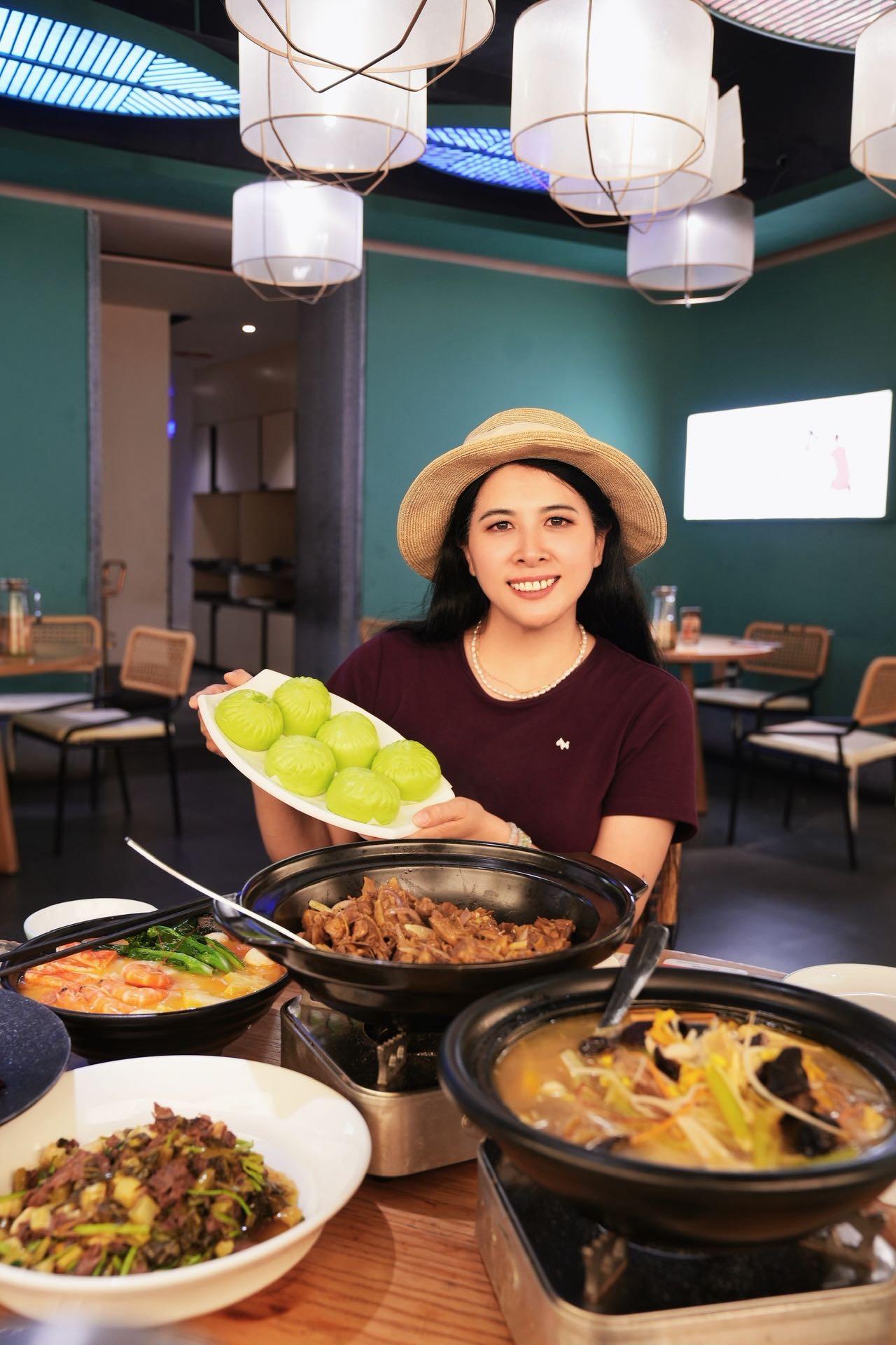 三亚美食攻略｜黎竹海南菜，这9样本地人按头吃的宝藏味道！
来三亚别只吃海鲜，这家