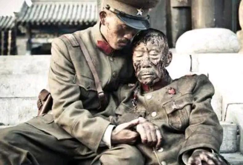 皇姑屯事件发生后，张作霖被炸成重伤，并没有当场死亡，被抬回大帅府，临终前安排了三