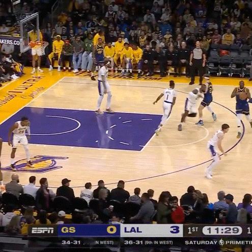 追梦谈库明加和维金斯的表现：“好几次当我拿到球，并且有切入的机会时，库明加和维金