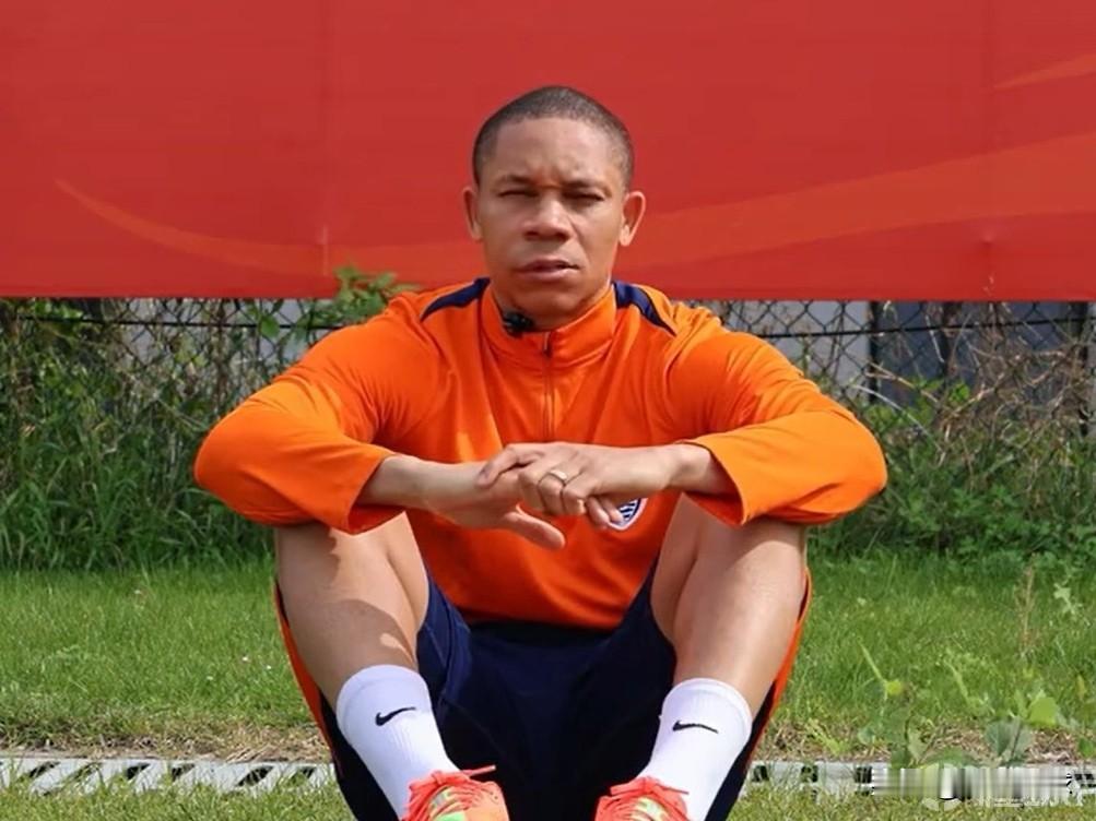 中超绯闻转会-韦林顿…中超联赛结束后，保级成功的青岛海牛面临着多项人事变动，外援