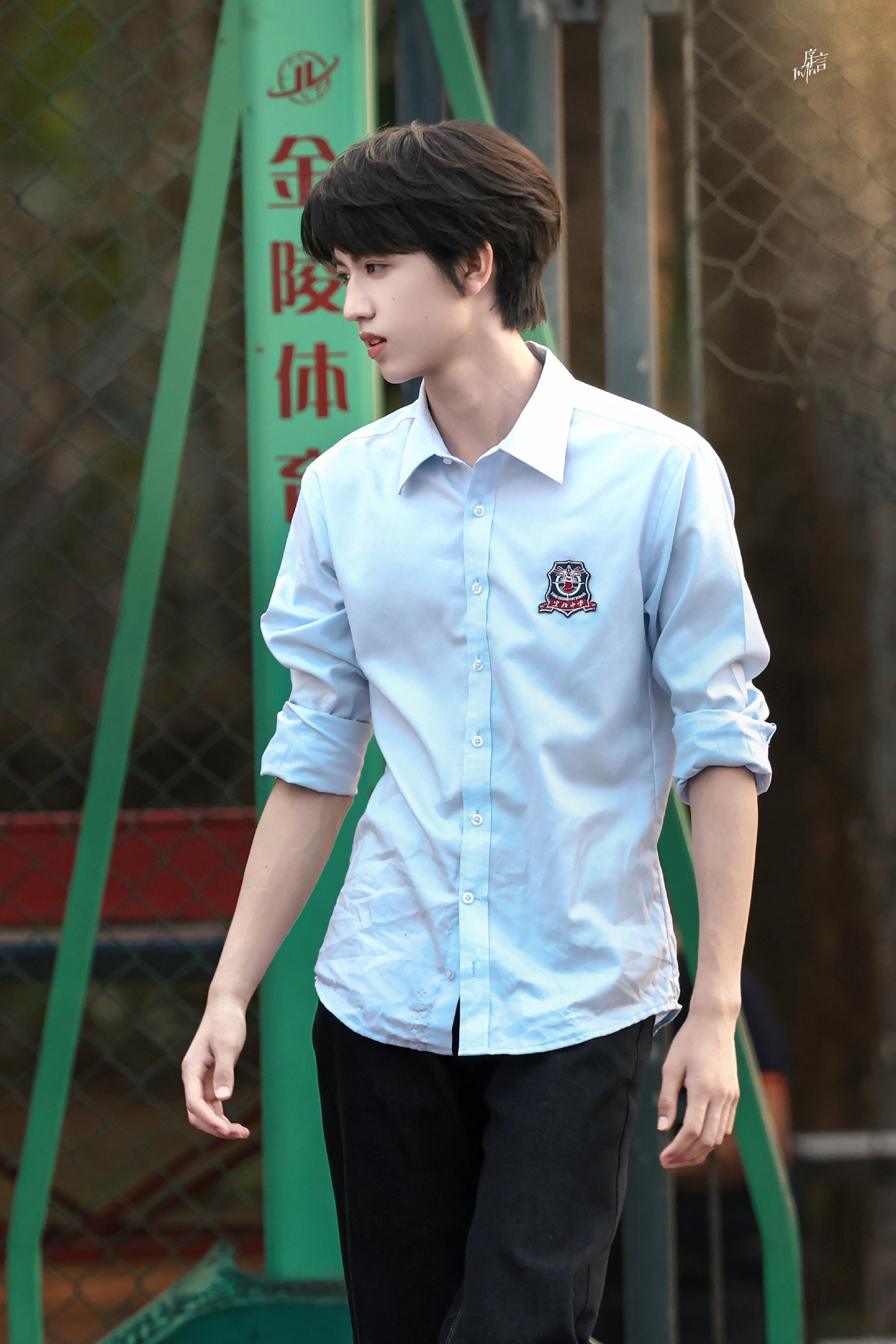 看看校园男神张桂源呀，好想回到学生时代！简直校草级别的人物！张桂源顾晨阳
