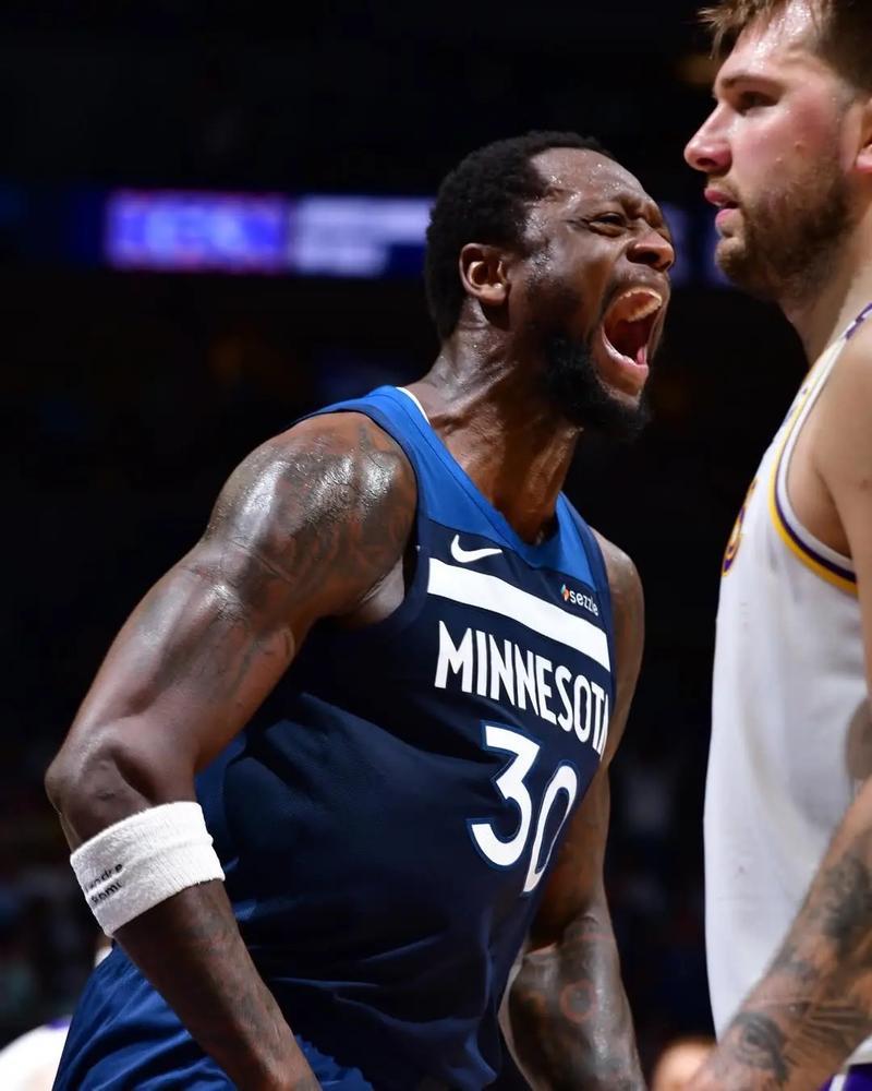 湖人会避开森林狼吗?湖人是主场作战，很难故意输给爵士造假，湖人打森林狼的好处是，