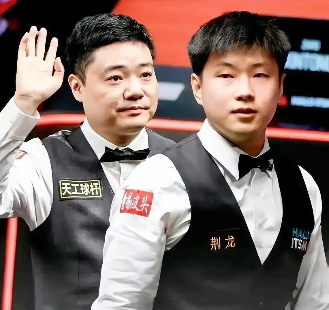 斯诺克世锦赛的赛程真是太不合理了。赵心童19号就结束了首轮比赛，丁俊晖也在20号