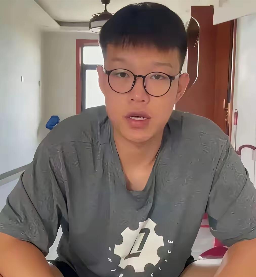 全网唏嘘！22年养育抵不过一场身世真相，人性底线彻底崩塌。最近姜洪涛养子纠纷一案