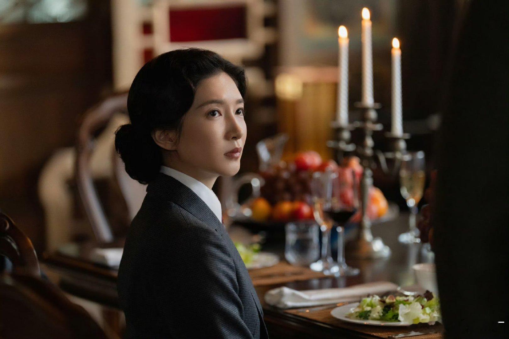 让江疏影演民国女大佬的是天才最适合江疏影的角色来了《醒来》苏门出场瞬间抓住眼球，