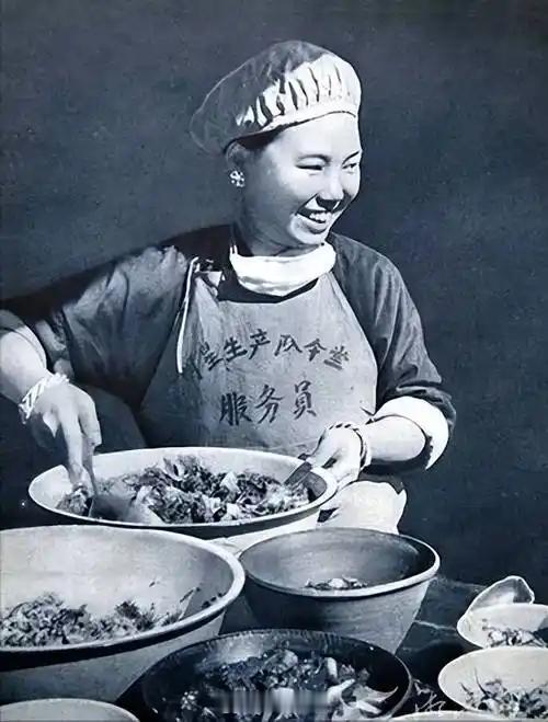 公社生产队的人员编制1958年成立人民公社后至1980年，有生产大队和生产小队。