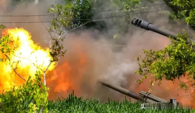 泰柬冲突持续升级，特朗普的调停彻底沦为笑谈！10.26签署协议后，泰柬短暂停火，