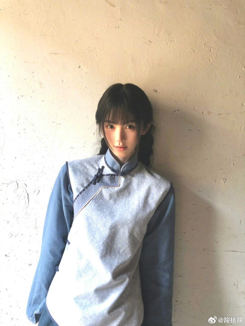 鞠婧祎  jjy鞠婧祎苏绿夏 jjy鞠婧祎万花世界 “你是乱花欲渐中唯一用青睐燃