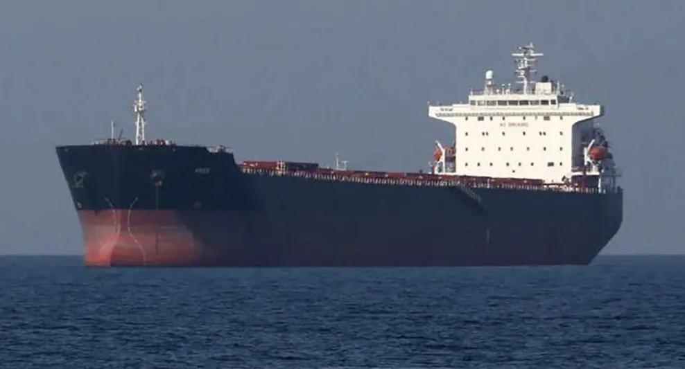 3艘油轮支付人民币后驶出海峡，沙特媒体证实这一消息后，海湾多国沸腾了！
 
海湾