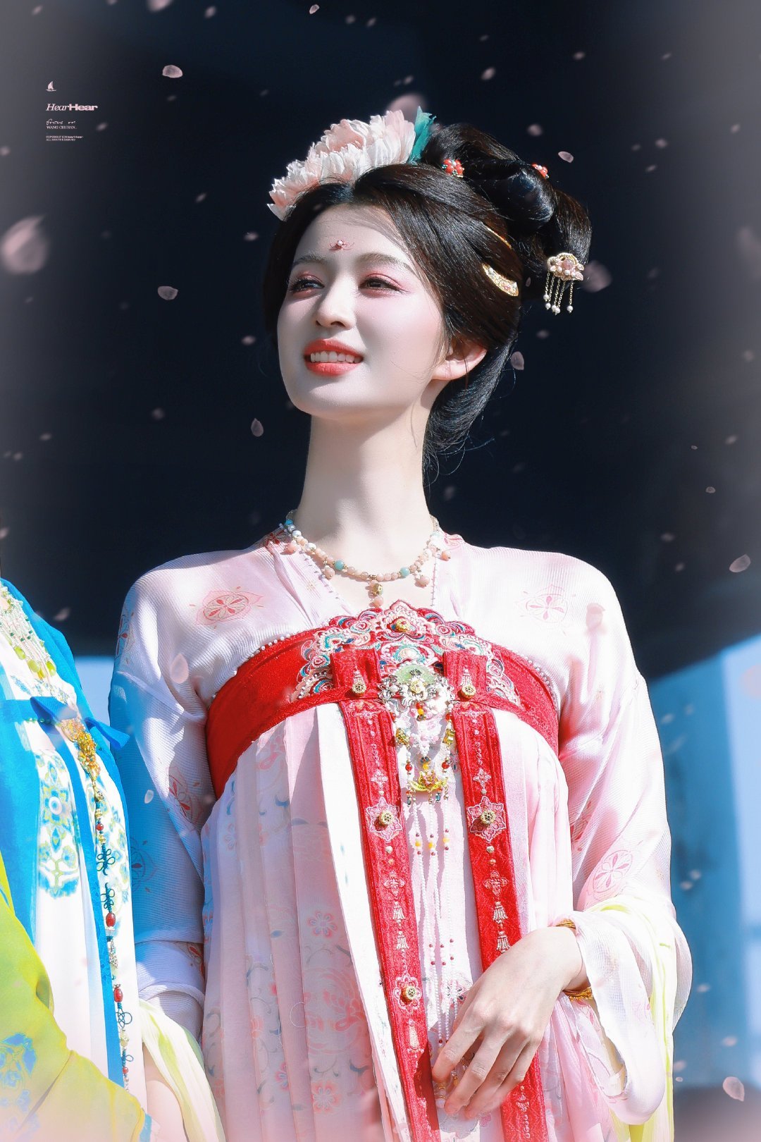 王楚然  wcr王楚然钱菲 wcr王楚然任素素 wcr王楚然裟椤 可追求，可坚强