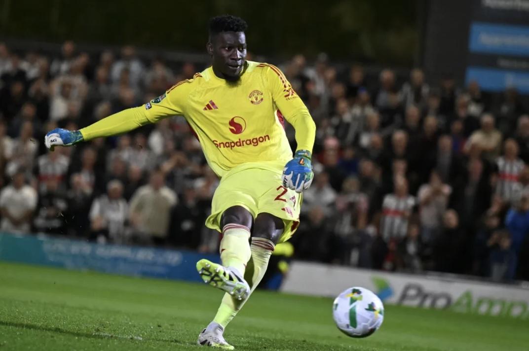 只待奥纳纳同意！曼联与土超豪门就奥纳纳租借加盟达成一致！据TalkSPORT消息