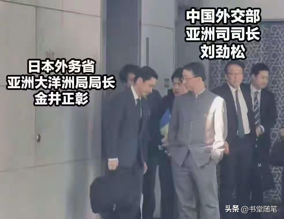 这才是中国外交官应有的大国气派！
送日本两个字：“蔑视”！