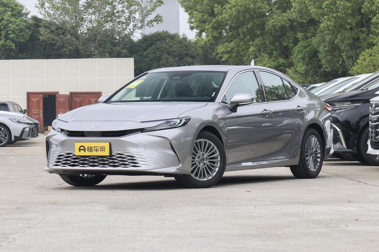 当丰田凯美瑞降到13.88万起，本田雅阁也降到了12.88万起，能抄底了吗？
随