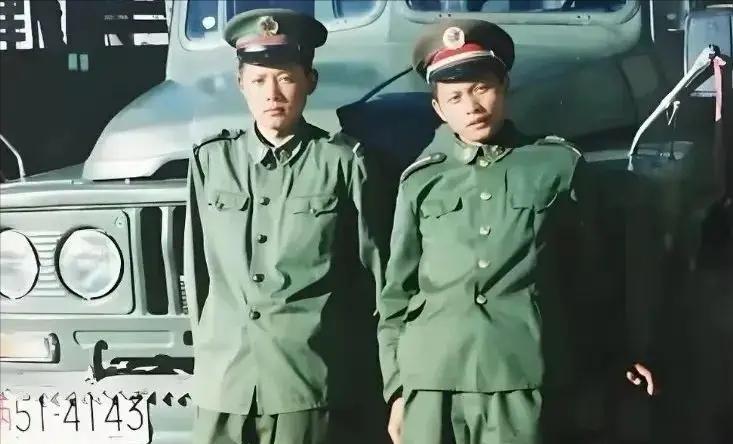 1994年深秋，四川退伍汽车兵任大军跑车过绵远河石桥，救下抱婴跳河的江油女子王秀