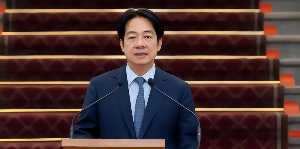 赖清德上台后，天天把强硬挂在嘴边，结果这才几个月，身体就老实了。
9月21日，一