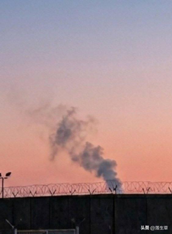 伊朗和美国发生交火

据美国中央司令部称，美军击落了四架飞向霍尔木兹海峡的伊朗无