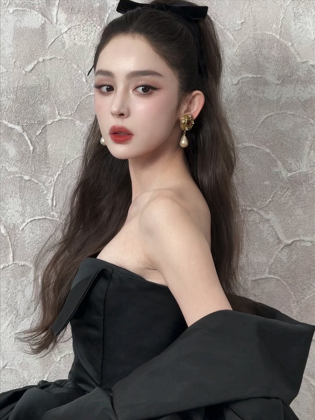 娜扎十八张live图～我如果有这张脸～我每天起床的第一件事就是感恩世界[ok] 