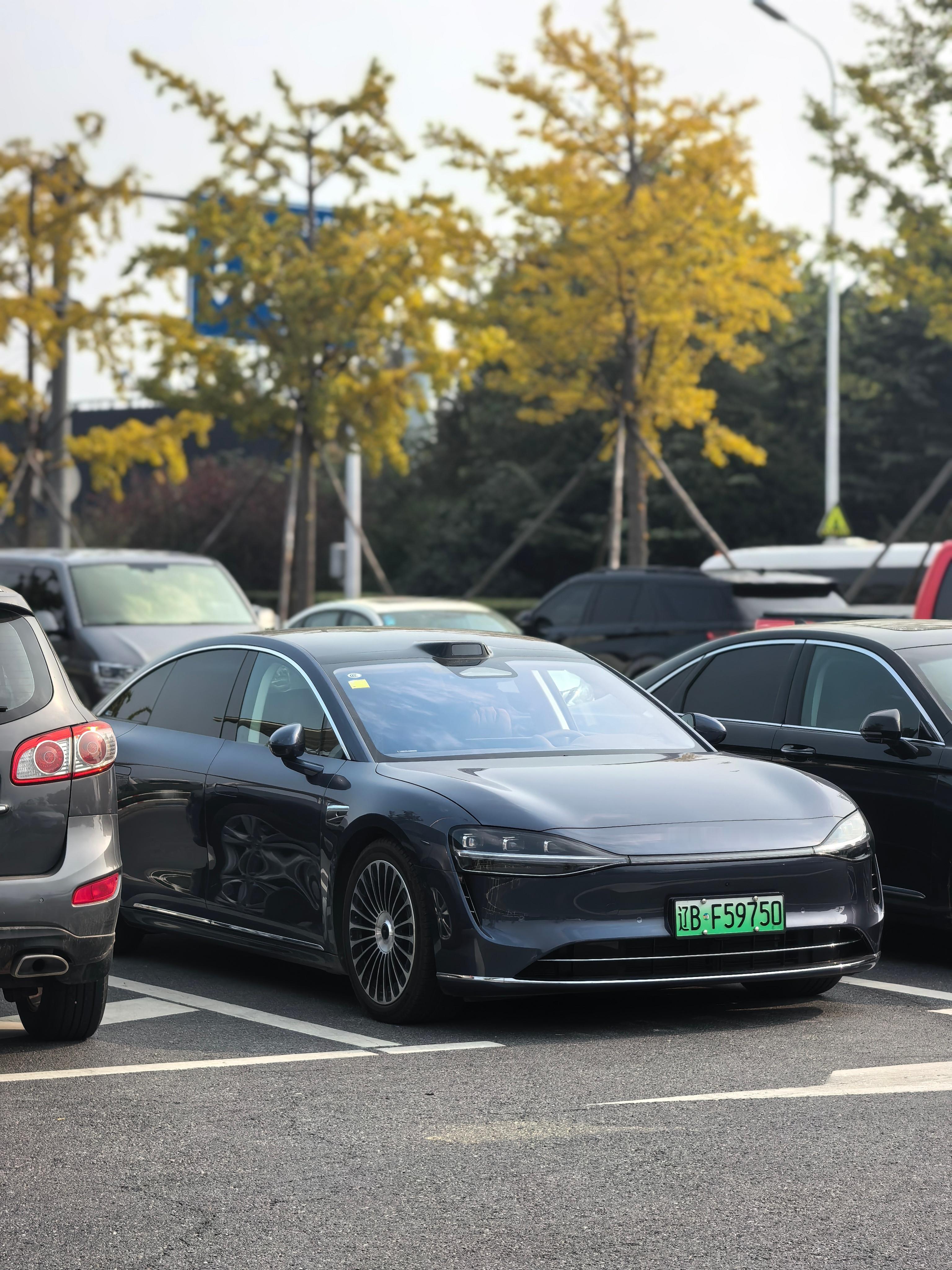 落地开上自己的车，感受太好了！  ​​​