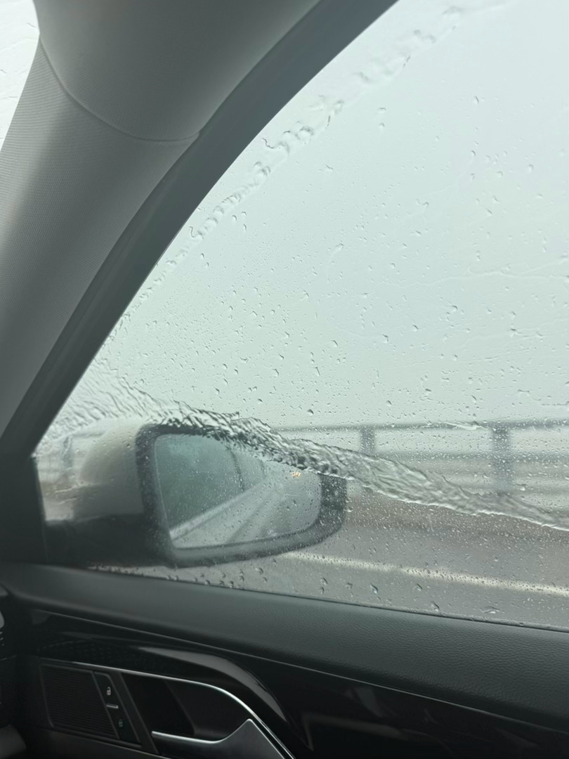 深圳你啥意思啊，落地下大暴雨