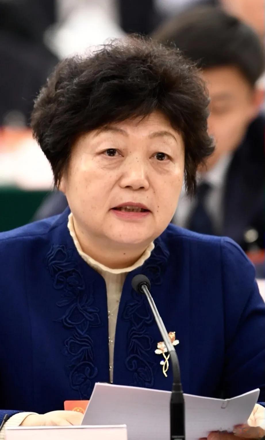 山东大学拨乱反正，大幅削减国外留学生补贴费用，赢得全网怒赞！

时间回到前几年，
