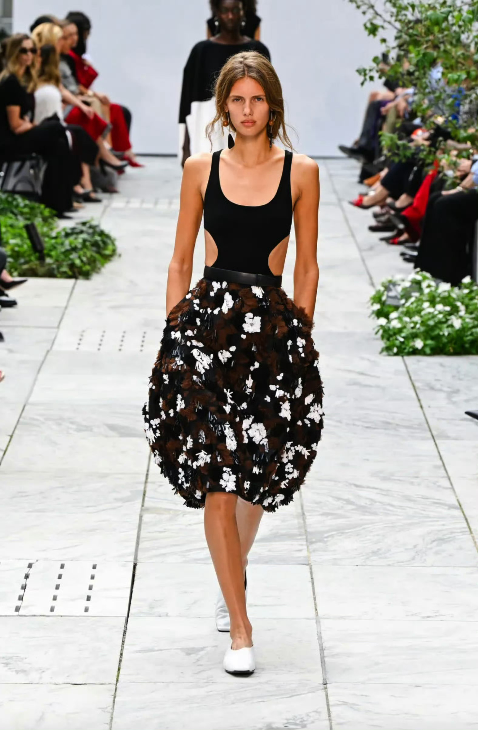 Michael Kors的 Styling 好好，虽然含P量略高，但确实有点美S
