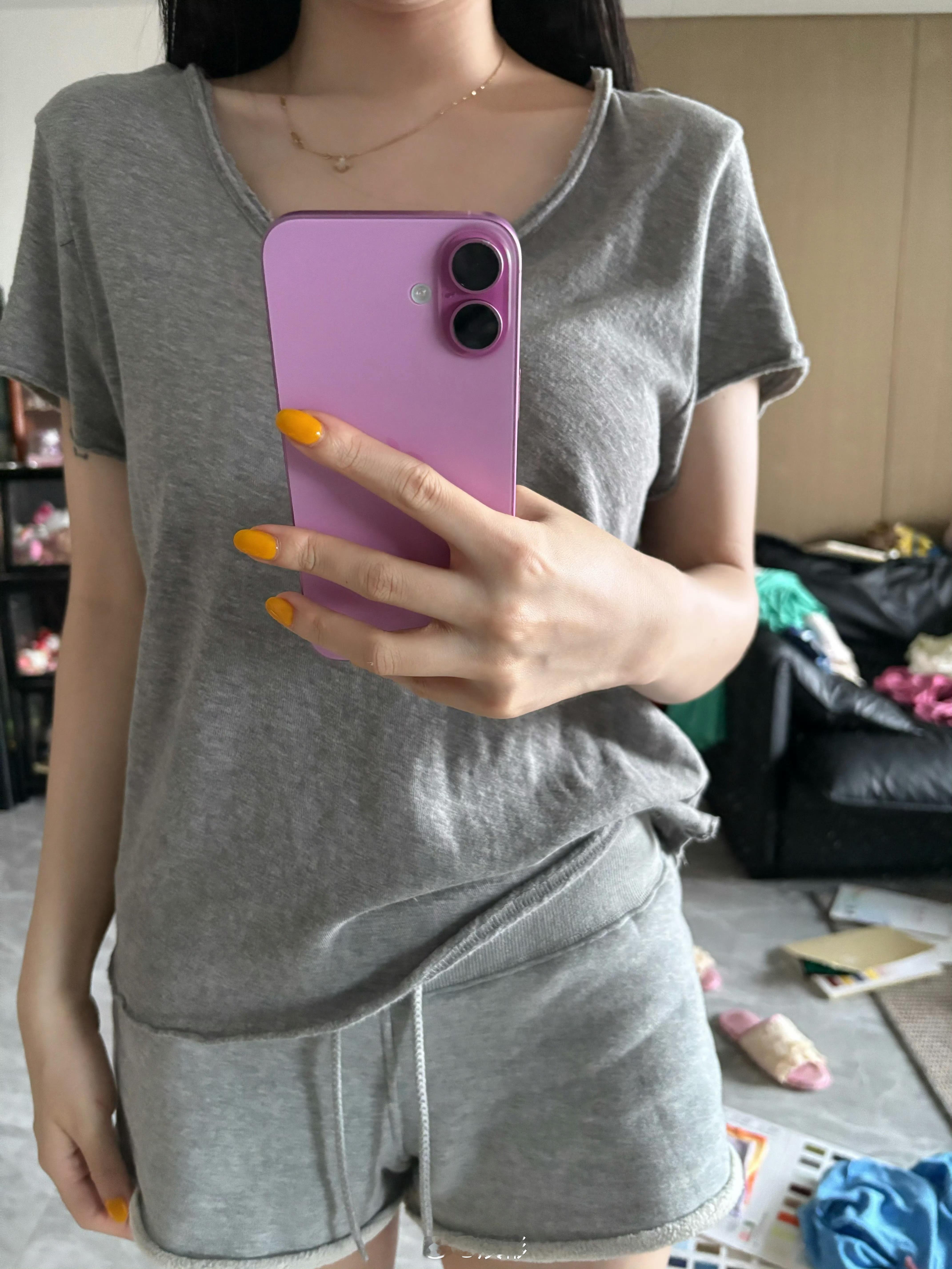 不好意思，我只能选iPhone，只有iPhone才能陪我度过漫长岁月，只有iPh