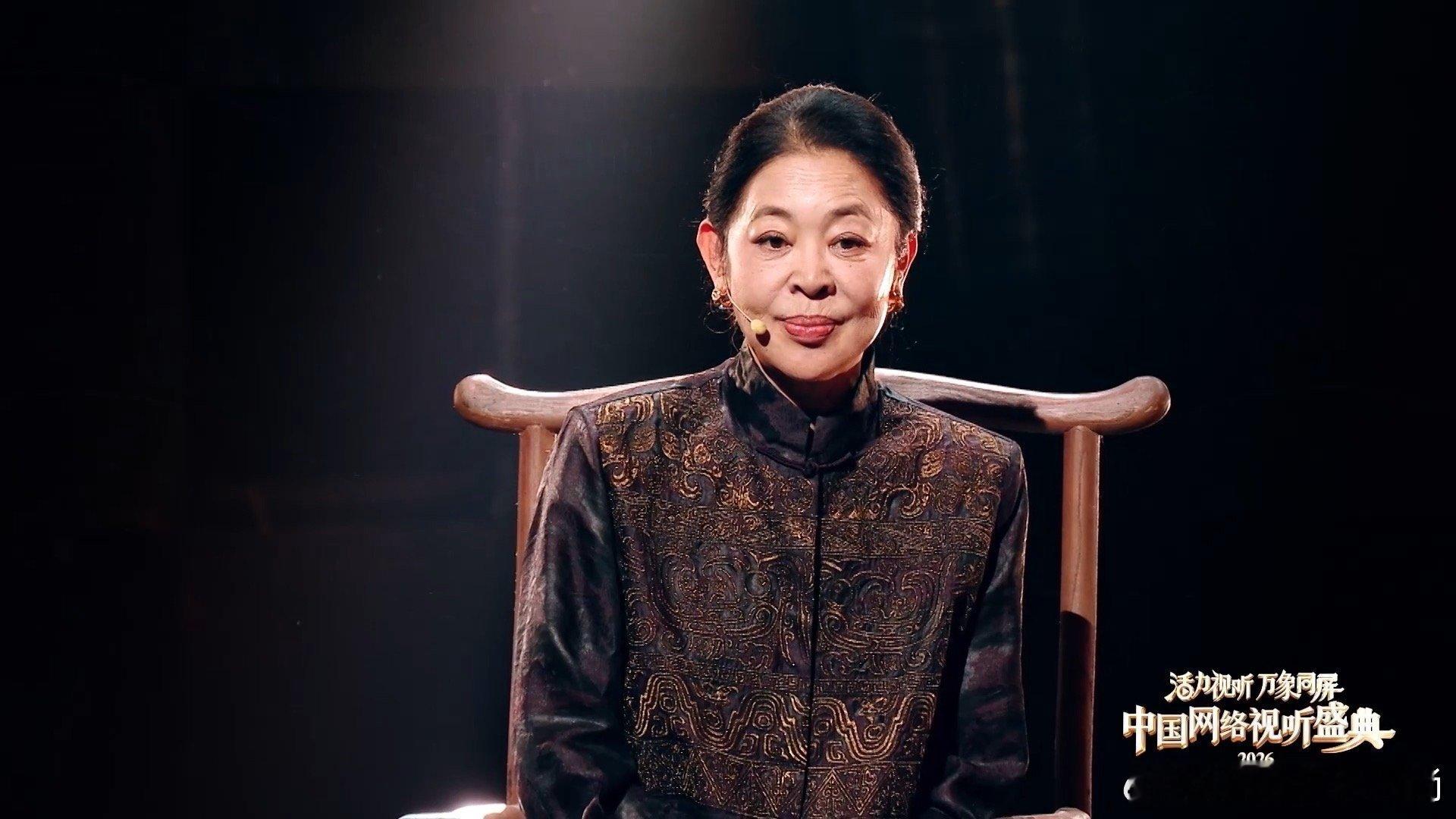 倪萍讲述时陈都灵眼里有泪光被倪萍和陈都灵的舞台狠狠打动！一句讲述道尽文物守护的不