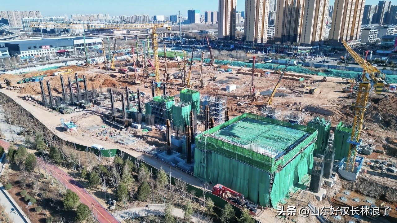 地铁7号线西周家庄停车场首块盖板浇筑完成～～