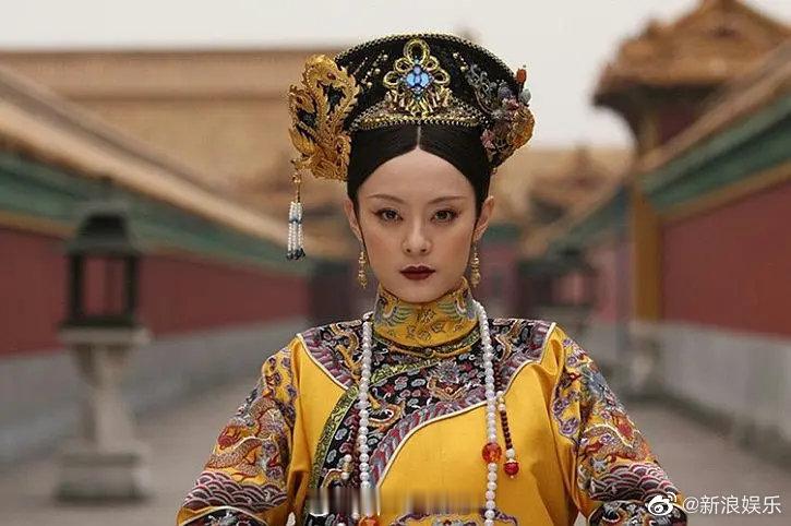 看到东岸网友说的，甄嬛传原著很雷，但是导演很厉害，把剧拍成经典。大如传原著也很雷