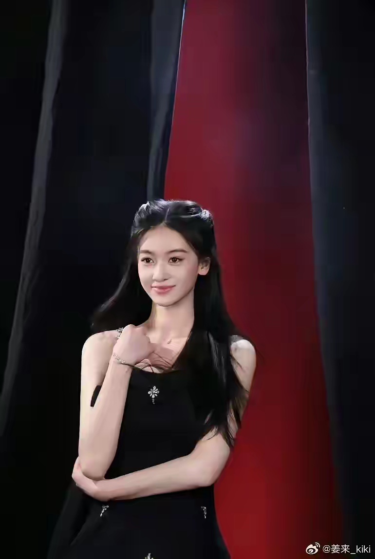 杨幂签的小花，你觉得她会火吗 