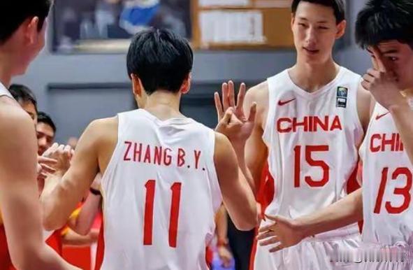 北京时间7月2日，U17男篮世界杯赛程如下：


17：30，中国VS美国，中国