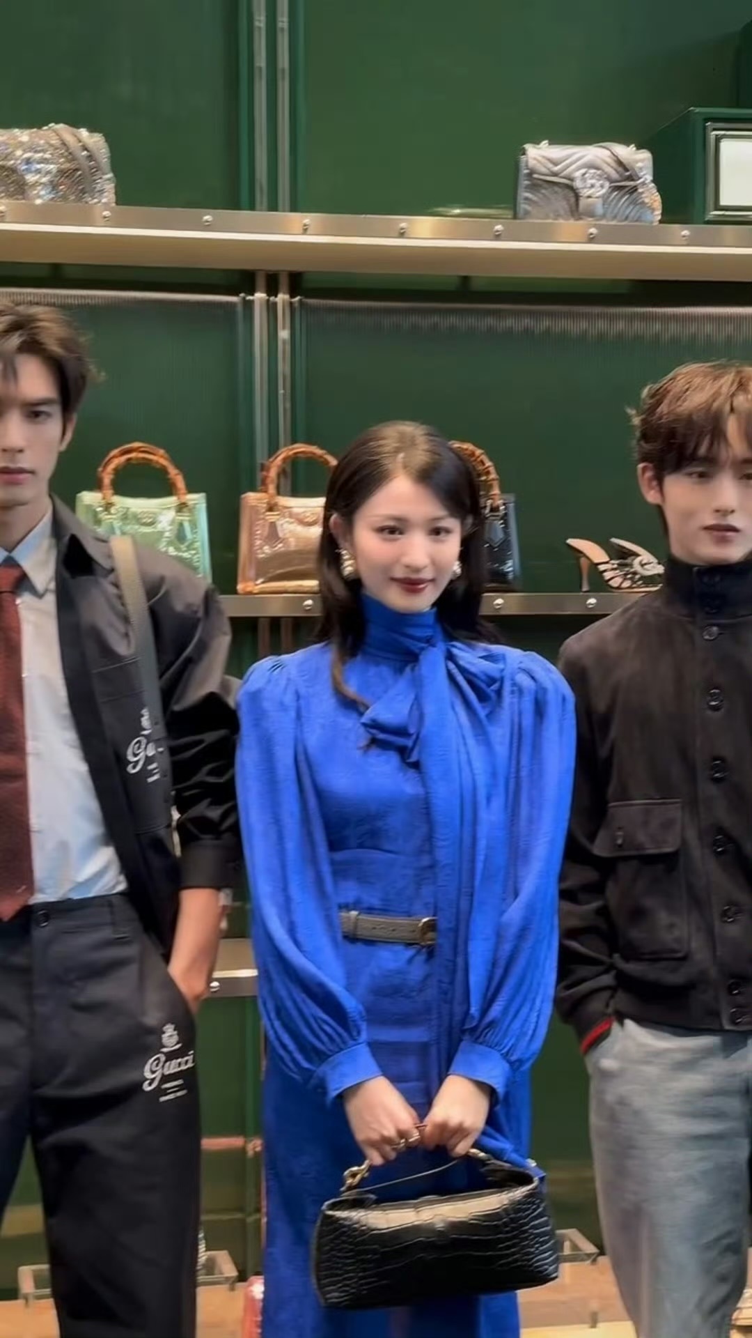 宋威龙王楚然活动同框，三位好权威的美貌