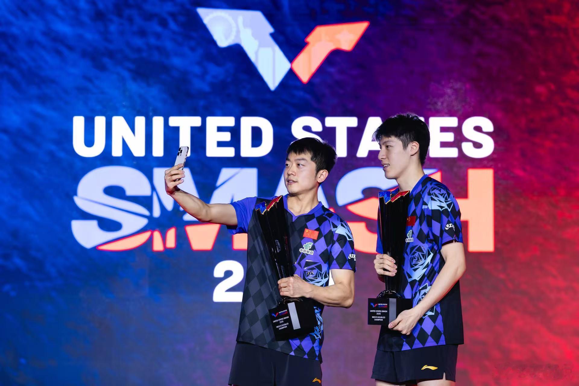 男双颁奖。wtt美国大满贯2026