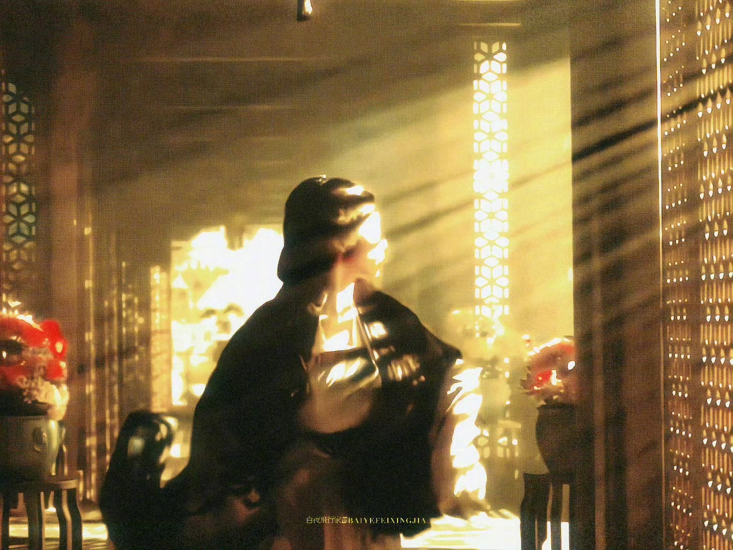 虞书欣一滴泪原始帧 云初妈咪这滴将坠未坠的清泪杀疯了💧清冷破碎感拉满，我见犹怜